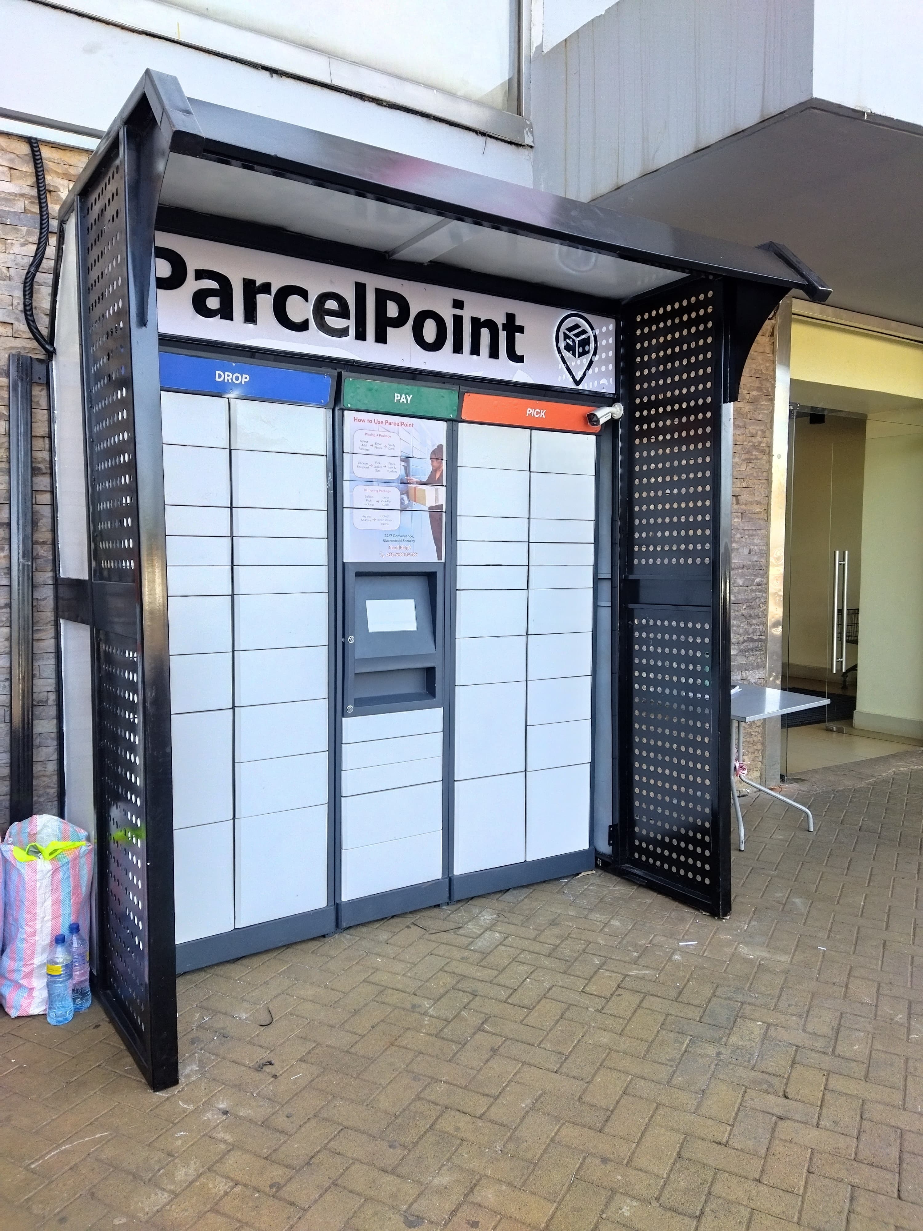 ParcelPoint locker bank